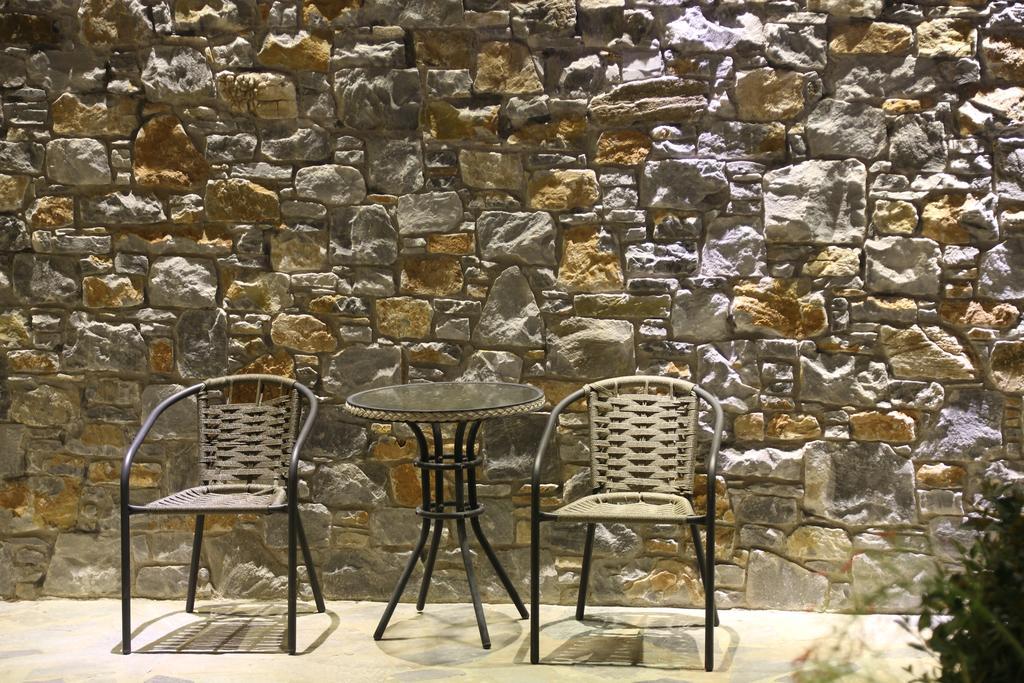 Sea Sun Aparthotel Plomari Екстериор снимка