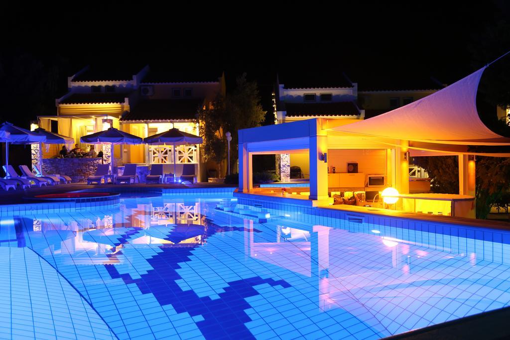Sea Sun Aparthotel Plomari Екстериор снимка