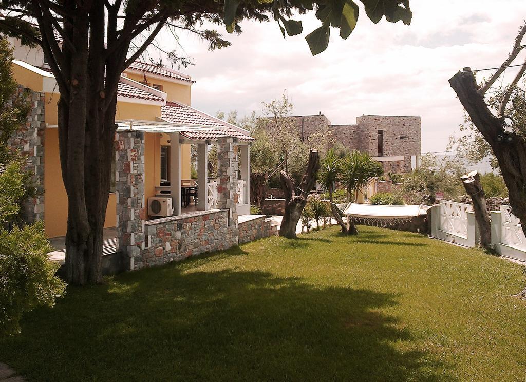 Sea Sun Aparthotel Plomari Екстериор снимка