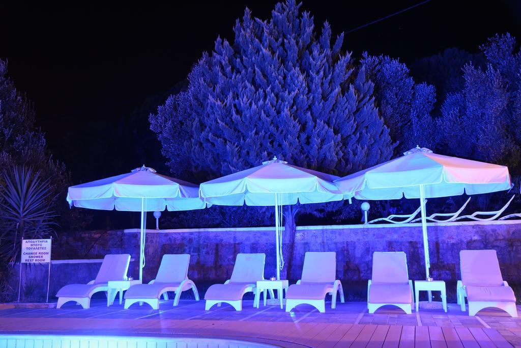Sea Sun Aparthotel Plomari Екстериор снимка