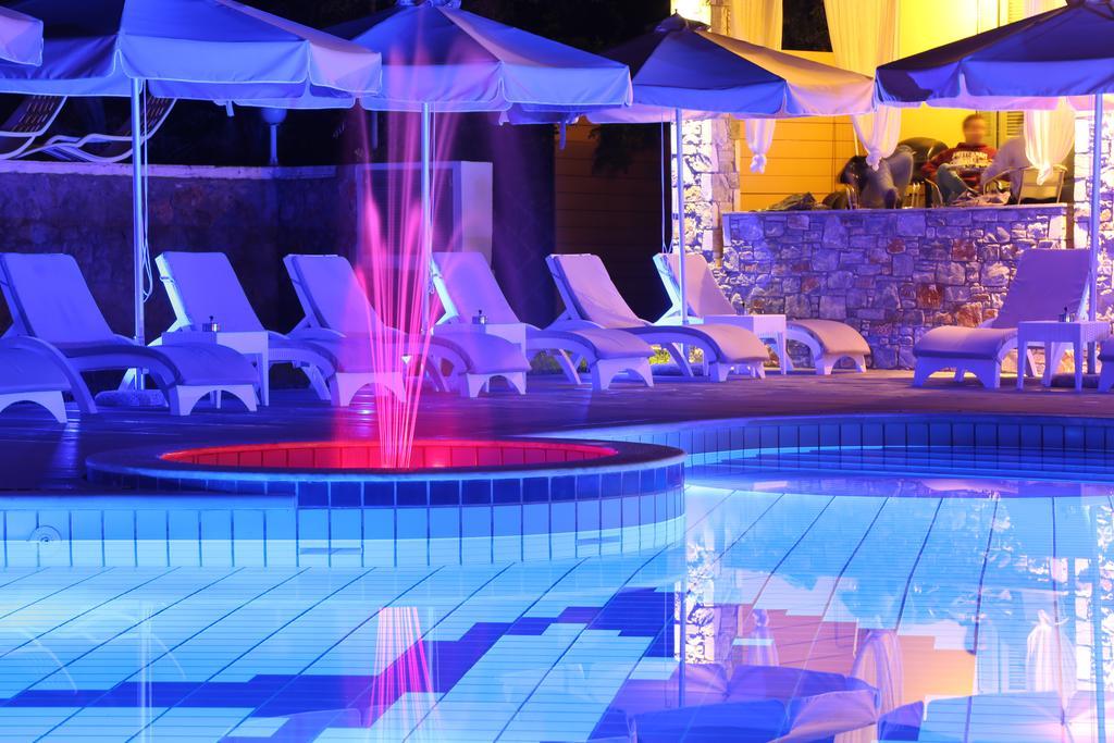 Sea Sun Aparthotel Plomari Екстериор снимка