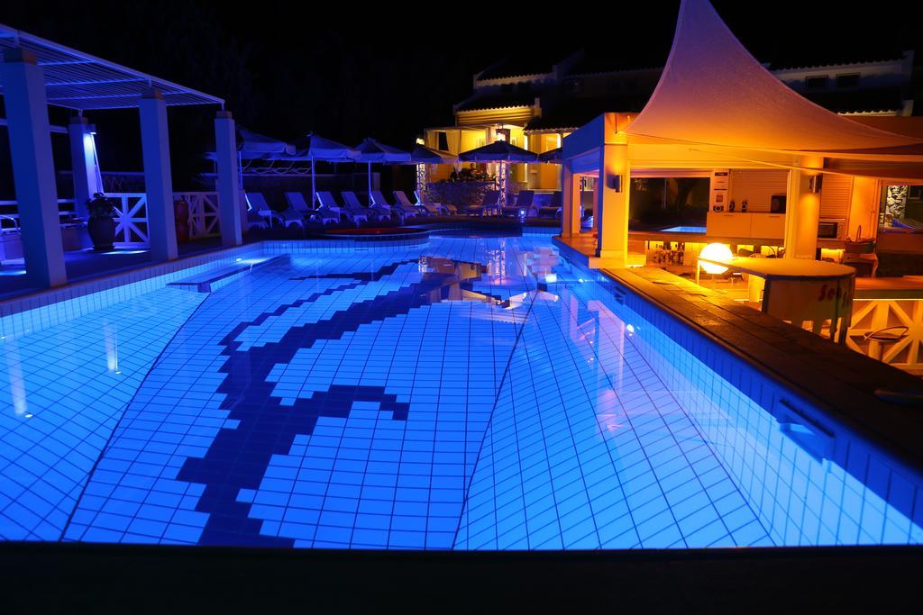 Sea Sun Aparthotel Plomari Екстериор снимка