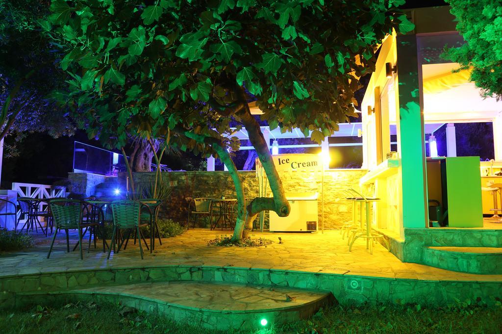 Sea Sun Aparthotel Plomari Екстериор снимка