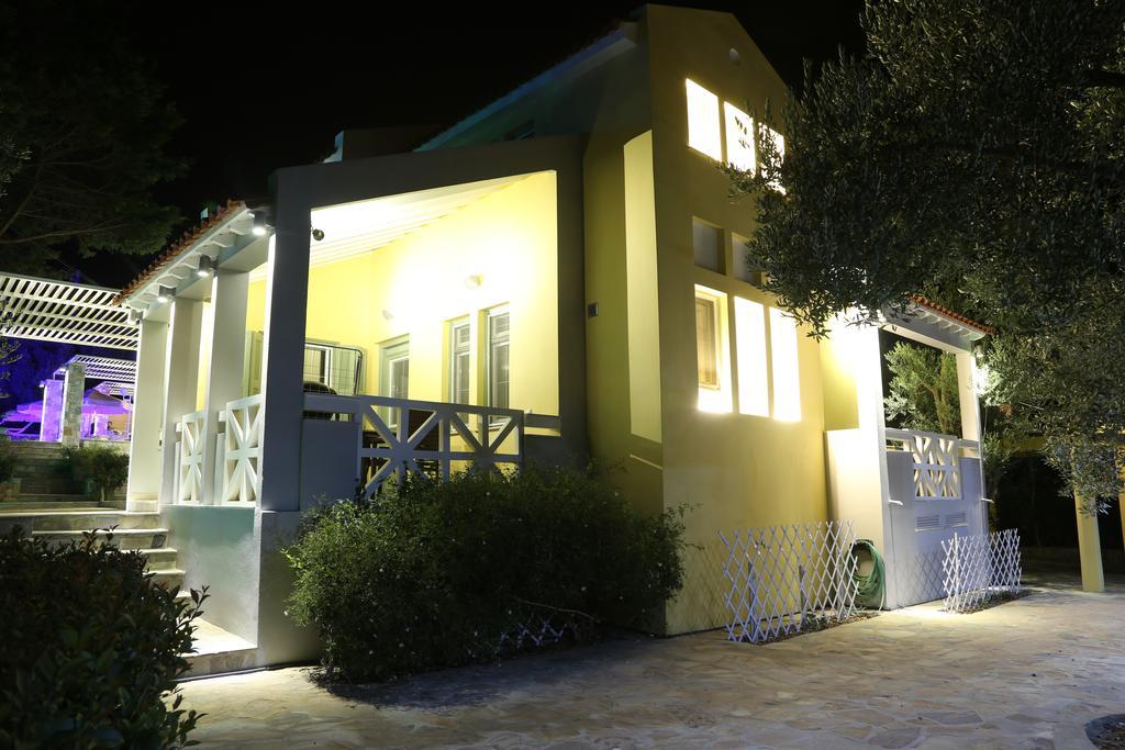 Sea Sun Aparthotel Plomari Екстериор снимка