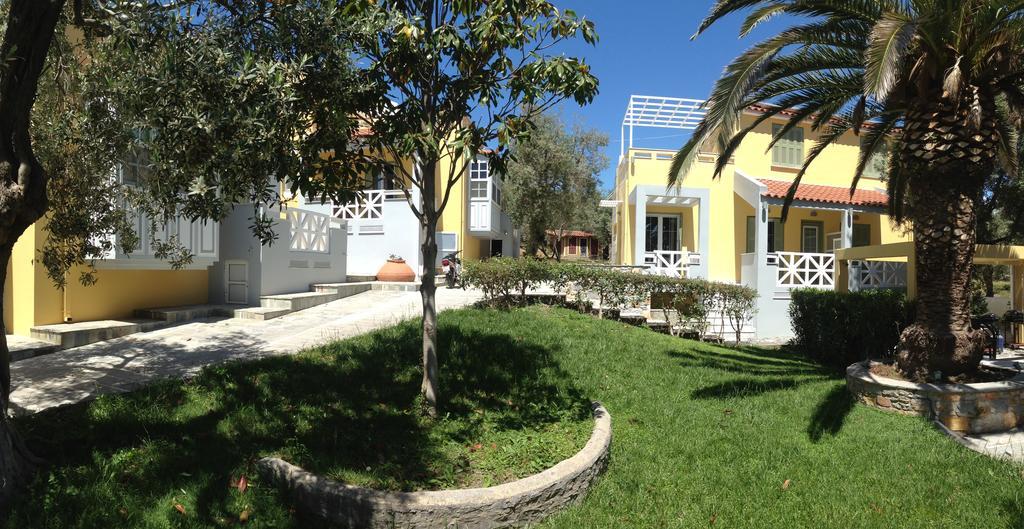 Sea Sun Aparthotel Plomari Екстериор снимка